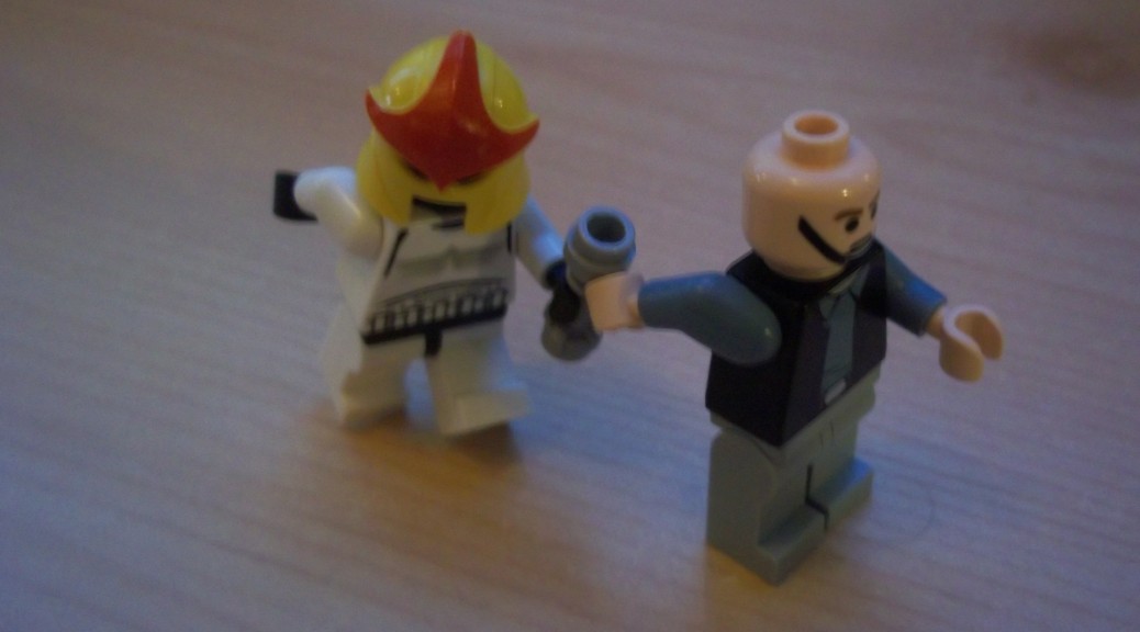 usable-security Delegation between Lego figures